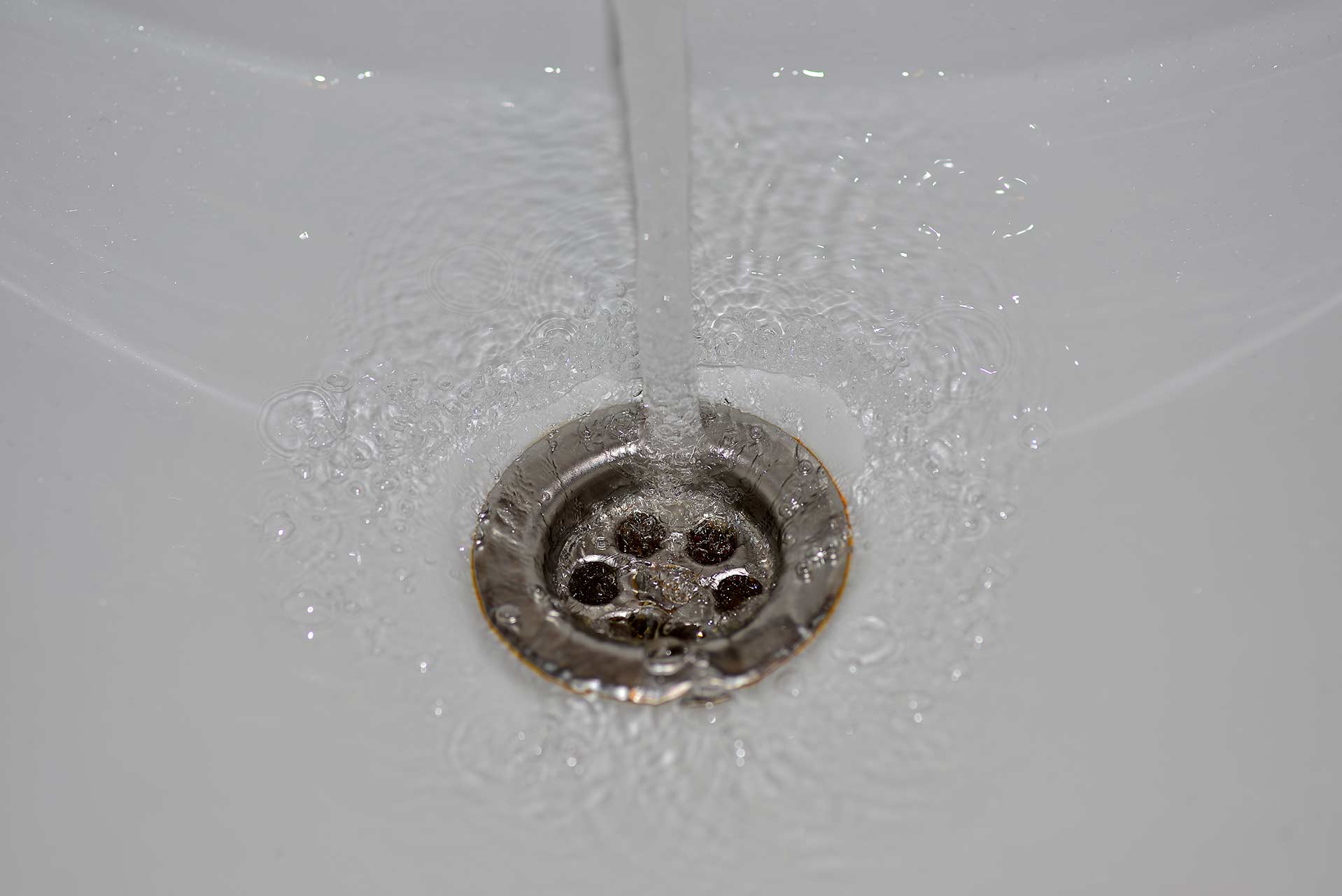 A2B Drains provides services to unblock blocked sinks and drains for properties in Baildon.